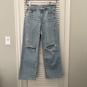 AE Strigid High-Waisted Stovepipe Ripped Jean